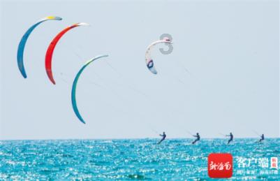杨紫拍“荡秋千”戏为啥只露上半身?看到全景照,满屏都是尴尬